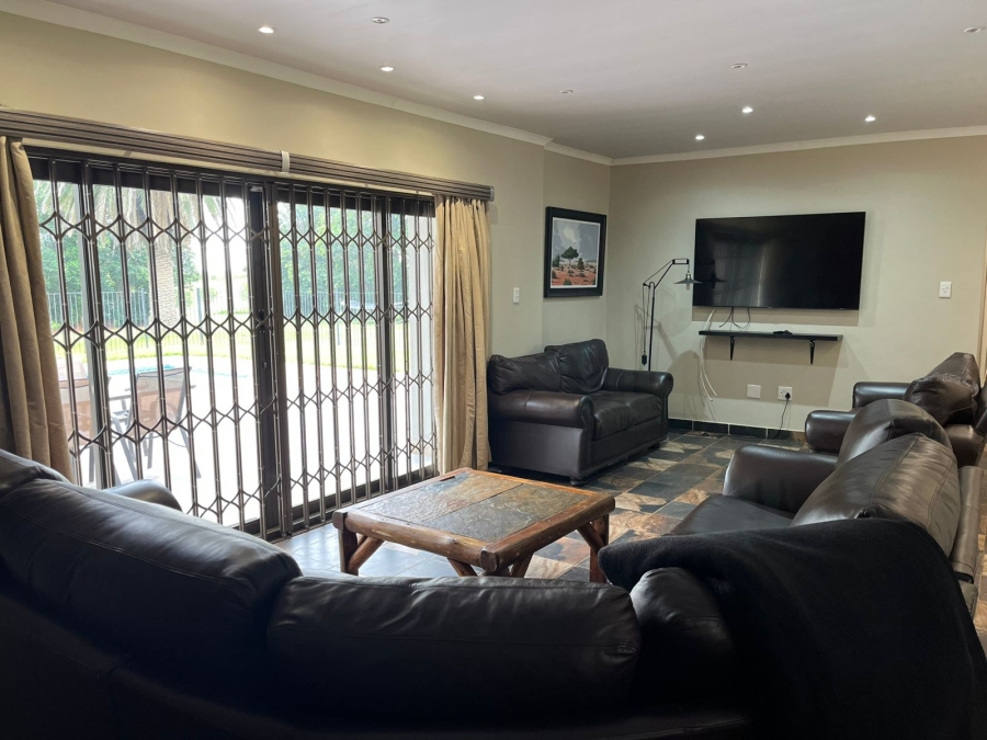 8 Bedroom Property for Sale in Bloemfontein Rural Free State